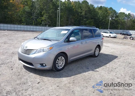 2017 Toyota Sienna Xle 8 Passenger from USA, damaged, VIN 5TDYZ3DCXHS878865